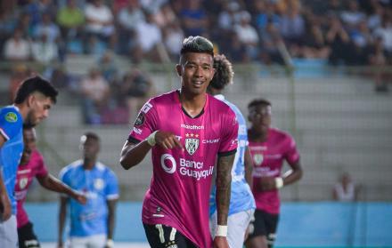 Independiente del Valle, Aron Rodríguez