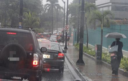 lluvia intensa en Guayaquil