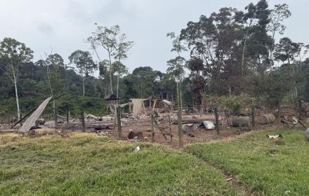 el sitio funcionaba como zona de descanso y entrenamiento para cerca de 50 integrantes de esta organización