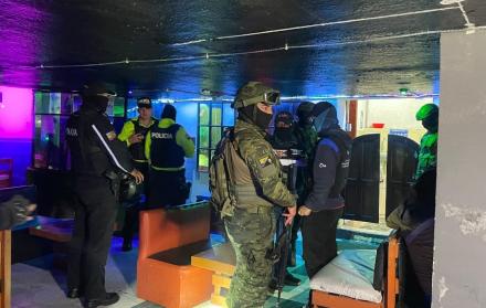 Operativos Quito Shakira