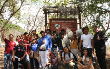 Voluntarios Cerro Paraíso