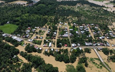 Más de 2.500 personas en Muisne perdieron sus hogares y cultivos tras el desbordamiento de cuatro ríos