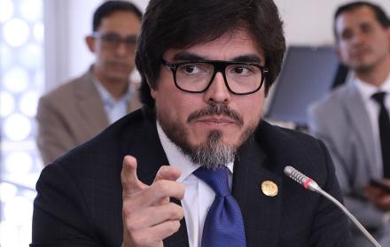 osé de la Gasca volvió a negar que su participación en el concurso para fiscal general responda a intereses del Ejecutivo.