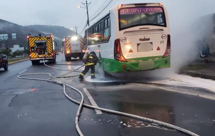 Incendio bus Quito