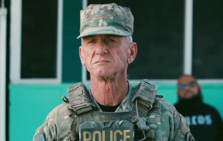 Sean Penn, en el papel del coronel Steven J. Lockjaw en 'Una batalla tras otra'