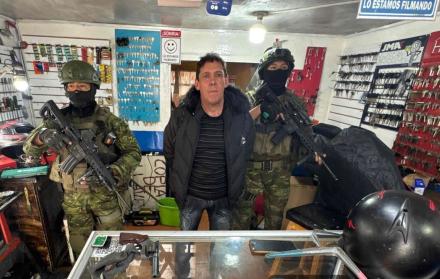 Reinel es requerido por Estados Unidos por delitos relacionados con el narcotráfico y mantener una notificación roja de Interpol.