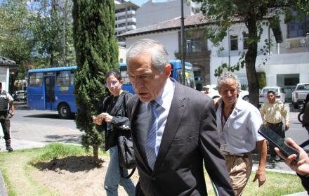 El exvocal y expresidente del TCE Fernando Muñoz recurrió a la Corte Constitucional.