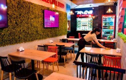 En el trabajo por la noche se mantiene el pago extra según la ley.