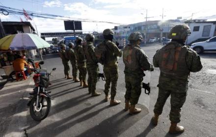 Estado de excepción en Ecuador