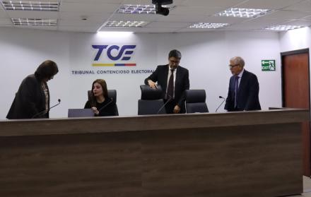 El Tribunal Contencioso Electoral es parte de la Función Electoral y establece precedentes con sus decisiones.