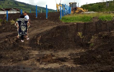 construcción ilegal en Chillogallo