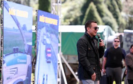 El presidente Daniel Noboa cuestionó el desalojo de personal de las FF. AA. de puntos considerados estratégicos en la provincia de Los Ríos.