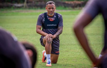 jefferson intriago barcelona sc