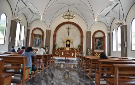 Iglesia Santa Clara de Asís en Daule