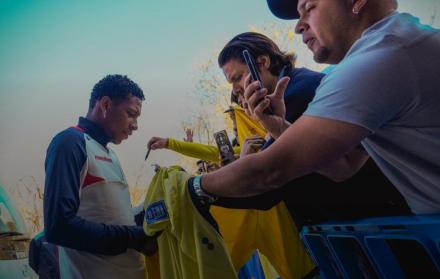 ganzalo plata ecuador amistoso