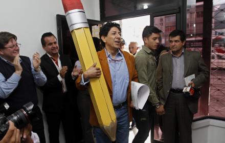 Bonil en audiencia de Supercom en 2014