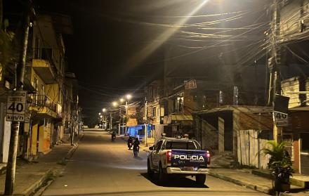 El ministro del Interior, John Reimberg, confirmó que el toque de queda vigente concluirá el próximo 31 de marzo