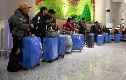 Un grupo de ecuatorianos viajó hacia Almería e Islas Baleares, en España, para labores agrícolas el pasado 21 de marzo, como parte del programa de migración circular.