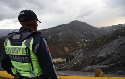 Agente de tránsito Quito