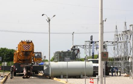 El autransformador para solucionar los problemas eléctricos en Santa Elena ya se encuentra en territorio peninsular
