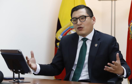 Michael Aulestia, concejal de Quito, no ha negado su cercanía al movimiento oficialista ADN.