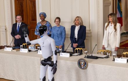 Robot en la Casa Blanca