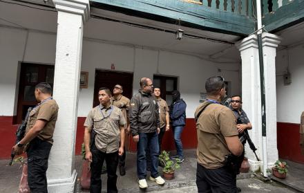 El toque de queda aplicado entre el 15 y el 30 de marzo en las provincias de Santo Domingo de los Tsáchilas, Los Ríos, Guayas y El Oro