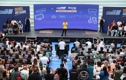 El presidente de Ecuador, Daniel Noboa, presentó este 31 de marzo en Cuenca el programa 'Compromiso por el Empleo',