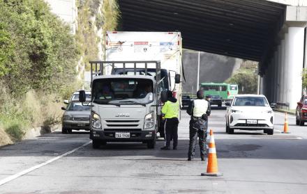 Restricción av. Simón Bolívar