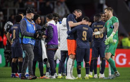 International Soccer (16140806)