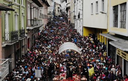 procesión Jesús del gran poder - quito