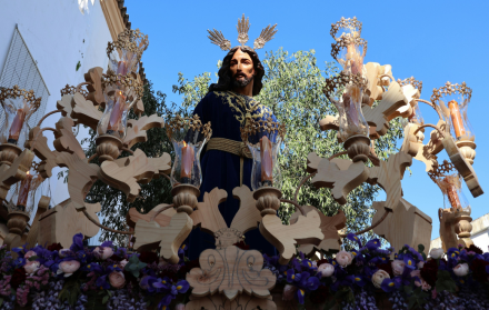 Procesiones religiosas marcan la agenda de Semana Santa en Ecuador