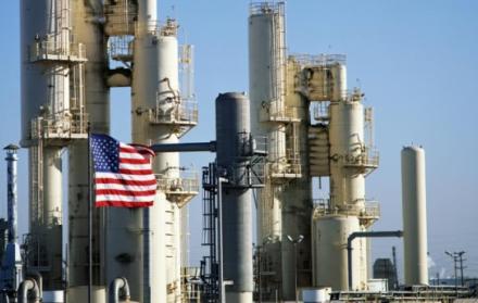 Planta industrial petrolera, en Estados Unidos.