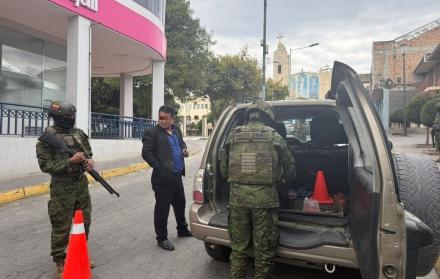 Estado de Excepción en Ecuador