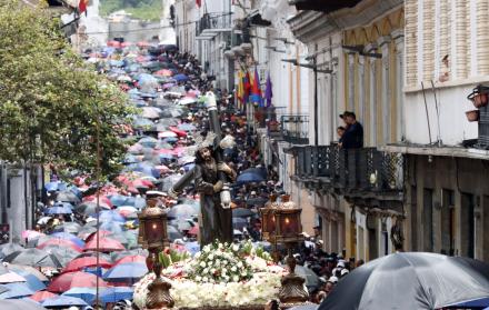 Procesión Quito Jesús del Gran Poder