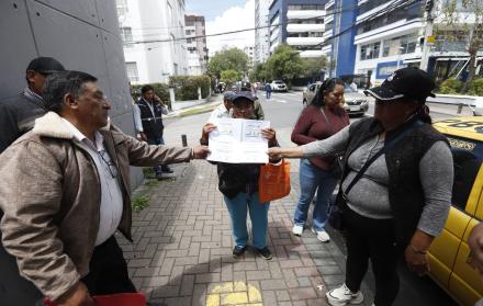 protesta por cobros excesivos- planilla de agua- quito