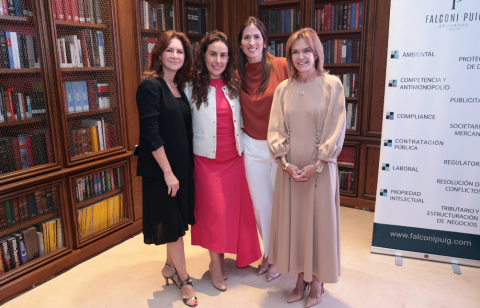 Falconi Puig Abogados y JP Morgan organizan charla de liderazgo femenino