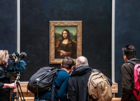 El Louvre estudia poner 'La Gioconda' en una sala separada ante las visitas masivas