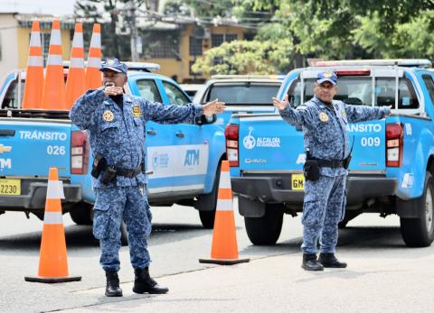 Apagones y falta de vigilantes lleva a Guayaquil a capacitar a 52 metropolitanos