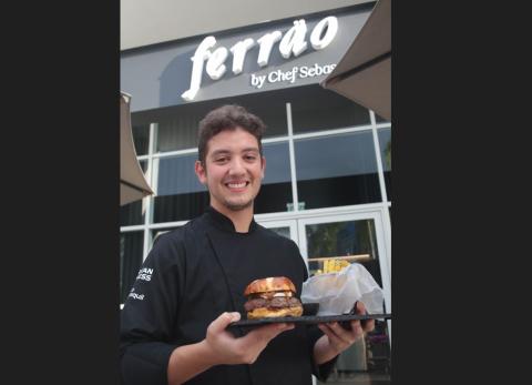 El chef Sebas abre Ferrao, su primer restaurante, en Samborond&oacute;n