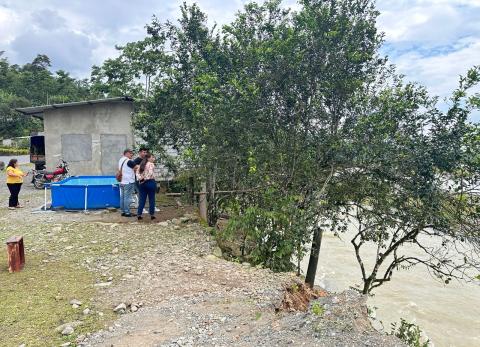 Cotopaxi: Lluvias ponen en riesgo a vivienda al borde del r&iacute;o San Pablo