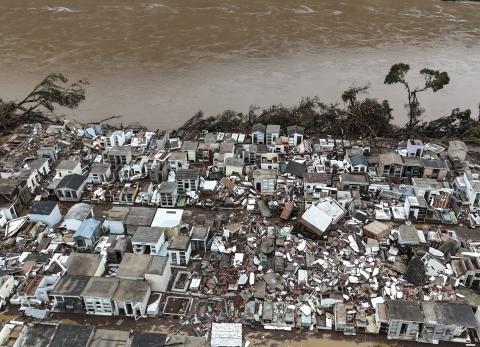Devastaci&oacute;n en zonas de Brasil por inundaciones