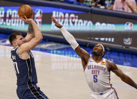 NBA: Los Thunders ganan y reabren la serie ante los Mavericks