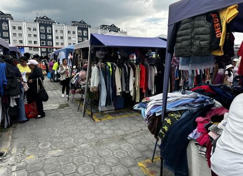Mercados de Pulgas: alternativa al fast-fashion que reactiva la microeconom&iacute;a
