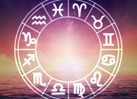 Hor&oacute;scopo de hoy: lo que te deparan los astros este 26 de enero de 2026