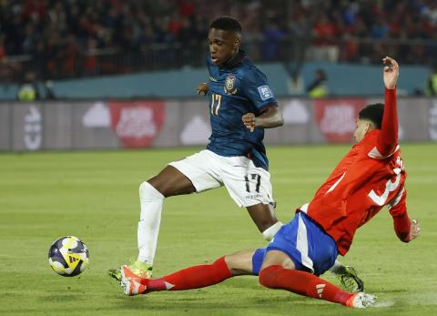 Pol&eacute;mica en la Tri: cr&iacute;ticas a Beccacece por sus declaraciones