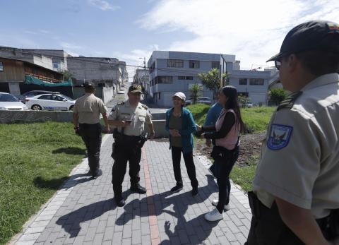 Ola de delitos en Quito impulsa acción conjunta entre vecinos y Policía