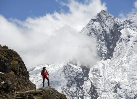Nepal se prepara para endurecer el acceso al Everest en un nuevo proyecto de ley