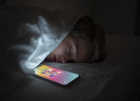 Nueva función de TikTok ayuda a dormir a menores