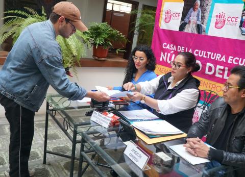 Cinco movimientos buscan dirección de la Casa de la Cultura de Azuay